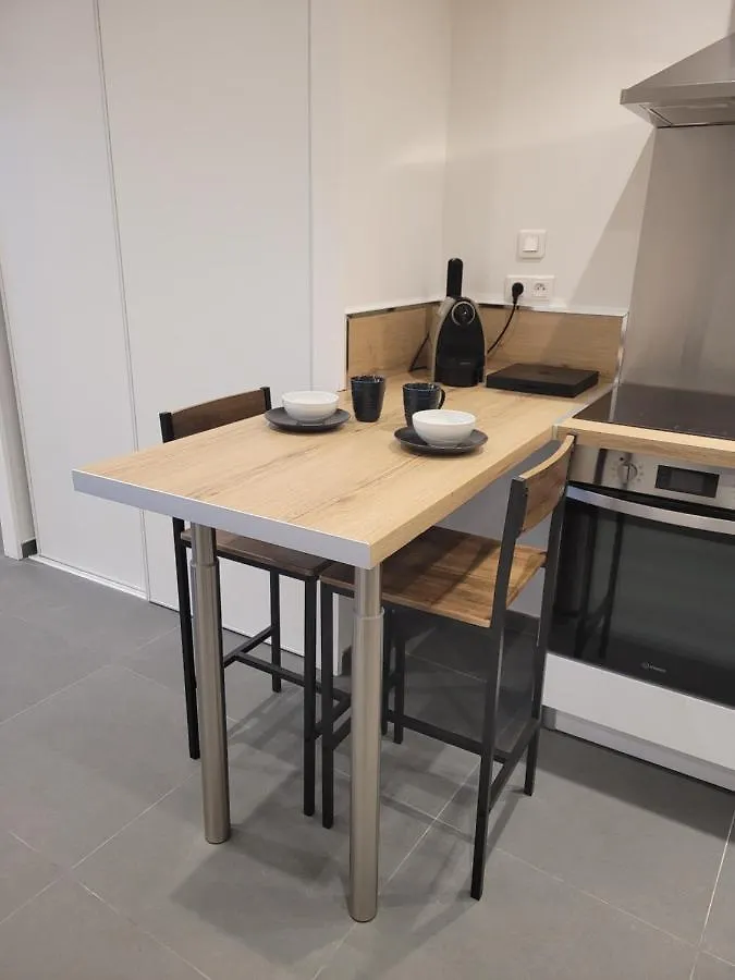 Holiday home Les Maisons Bareyre - Grandes Maisons Avec Terrasse Saint-Sandoux France